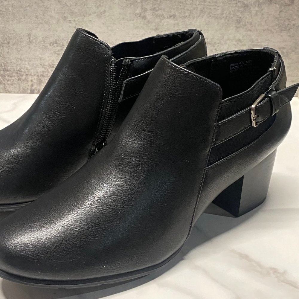 Croft & Barrow® Black Women's Block Heel Ankle Boots Size 8.5